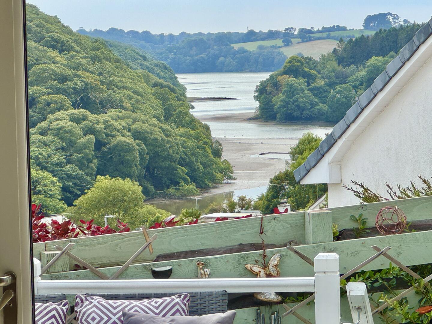 2 bed property in Higher Polsue Way, Truro